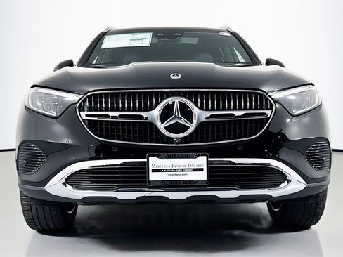 New 2026 Mercedes-Benz GLC 300 image 2