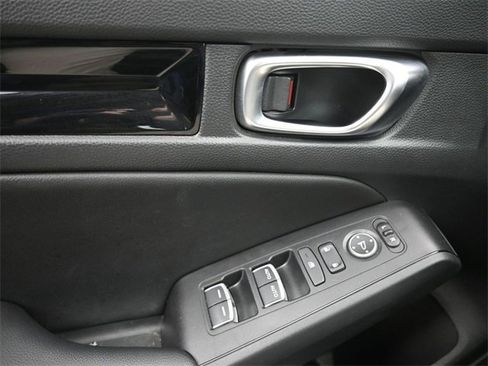 Used 2023 Honda Civic EX-L image 26
