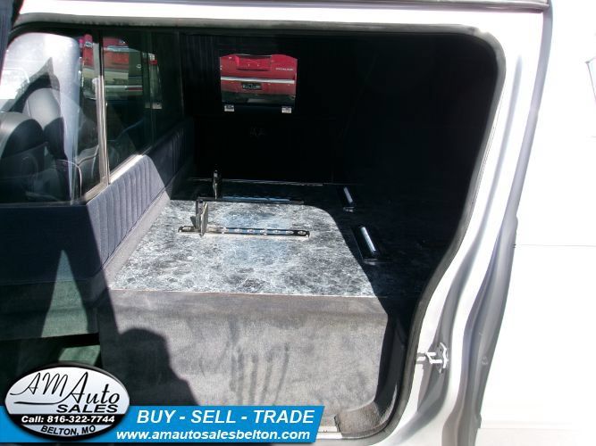 Used 2004 Cadillac De Ville Hearse FWD image 14