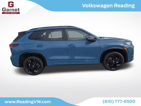 New 2026 Volkswagen Tiguan SE R-Line image 6