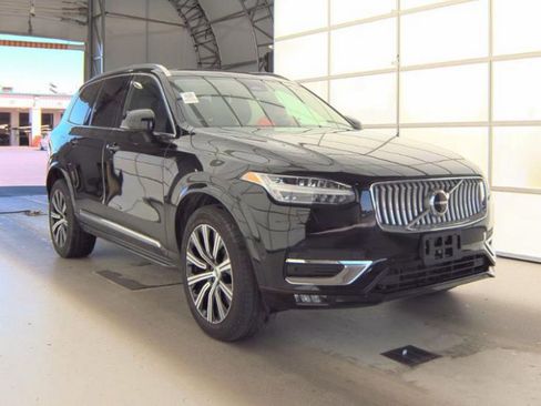 Used 2024 Volvo XC90 B6 Plus w/ Protection Package Premier AWD/4WD image 4
