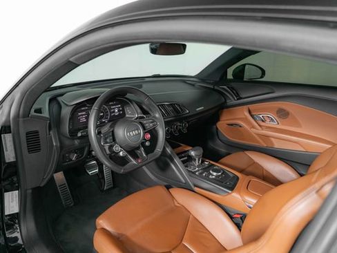 Used 2020 Audi R8 V10 image 16