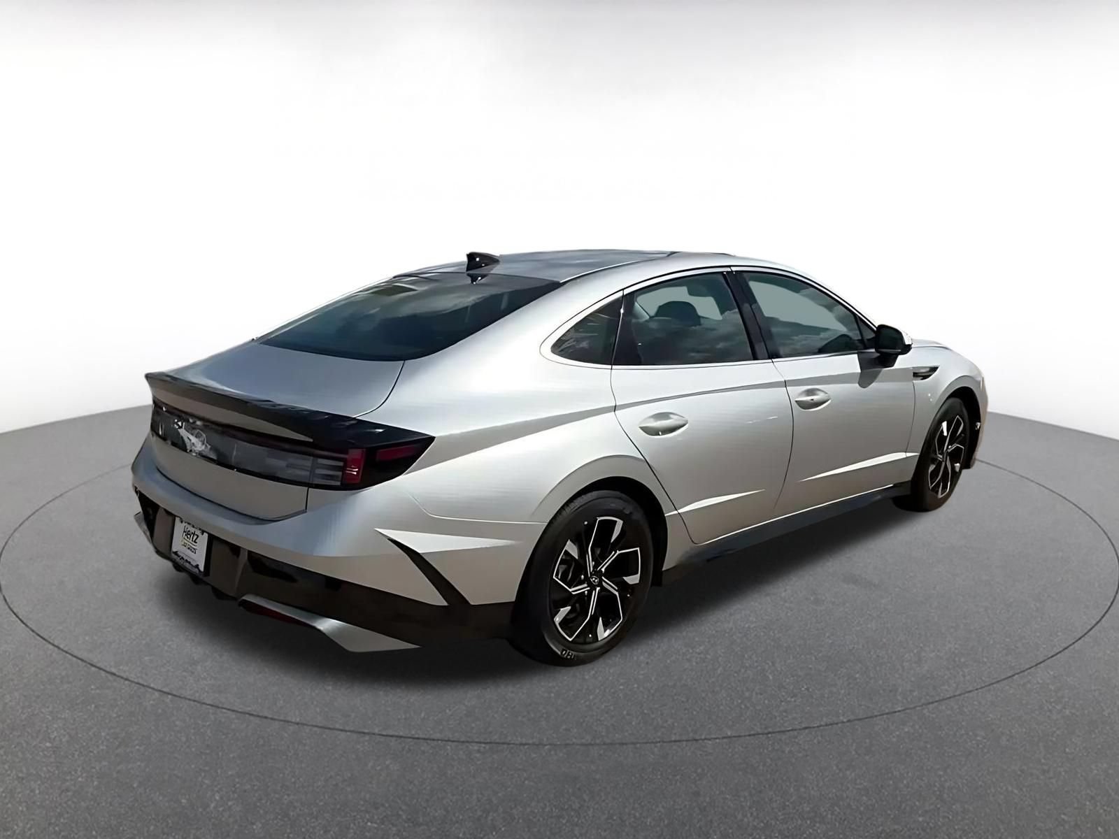 Used 2025 Hyundai Sonata SEL FWD image 14