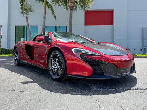 Used 2015 McLaren 650S Spider RWD image 4