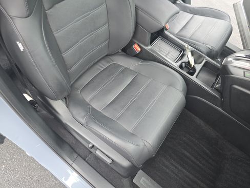 Used 2020 Honda CR-V EX-L image 10