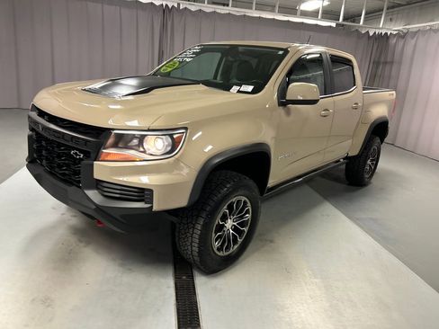 Used 2022 Chevrolet Colorado ZR2 image 3