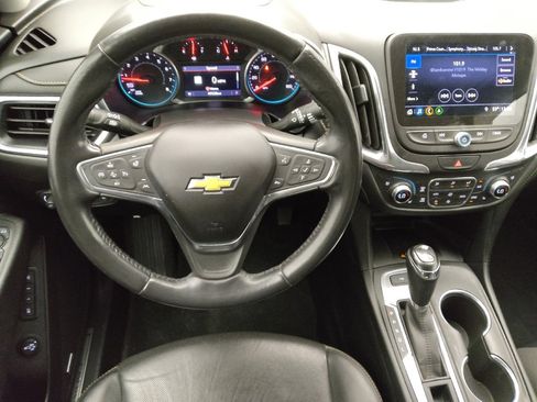 Used 2019 Chevrolet Equinox Premier FWD image 22