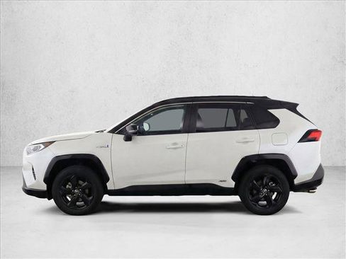 Used 2019 Toyota RAV4 XSE image 4