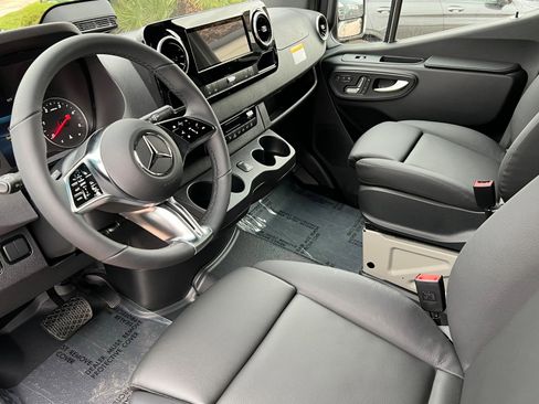 New 2026 Mercedes-Benz Sprinter 2500 image 15