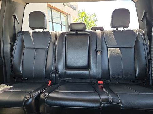 Used 2019 Ford F150 Lariat w/ Equipment Group 502A Luxury AWD/4WD image 65