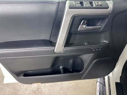 Used 2023 Toyota 4Runner Limited AWD/4WD image 20