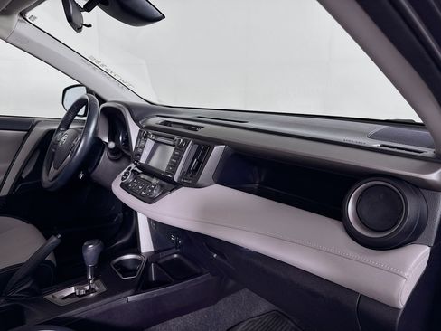 Certified 2018 Toyota RAV4 XLE image 26