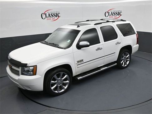 Used 2014 Chevrolet Tahoe LT w/ Texas Edition image 18