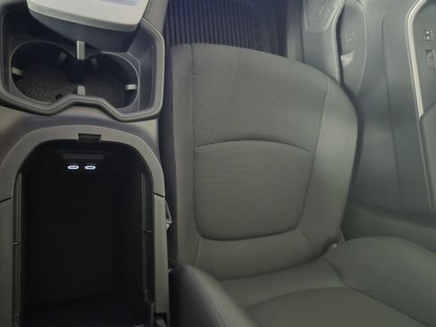 New 2025 Toyota RAV4 LE image 30