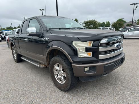 Used 2016 Ford F150 Lariat AWD/4WD image 2