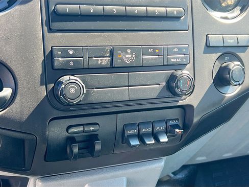 Used 2016 Ford F450 XL w/ Snow Plow Prep Package image 26