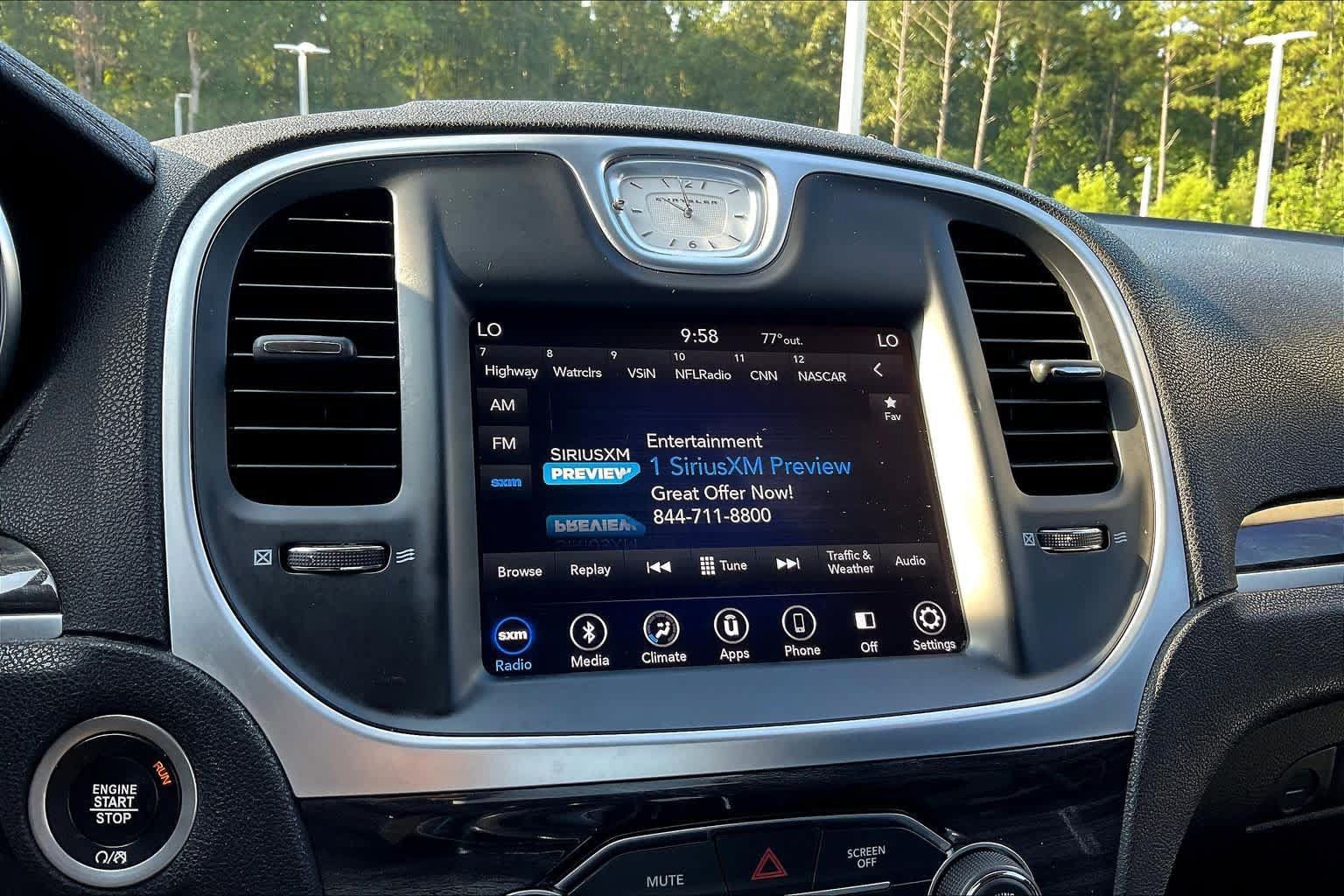 Used 2019 Chrysler 300 Touring w/ Sport Appearance Package RWD image 31