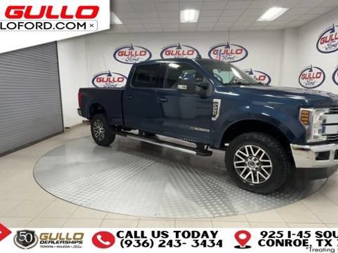 Used 2019 Ford F250 Lariat w/ Lariat Value Package AWD/4WD image 2