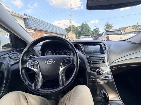 Used 2015 Hyundai Azera FWD image 3