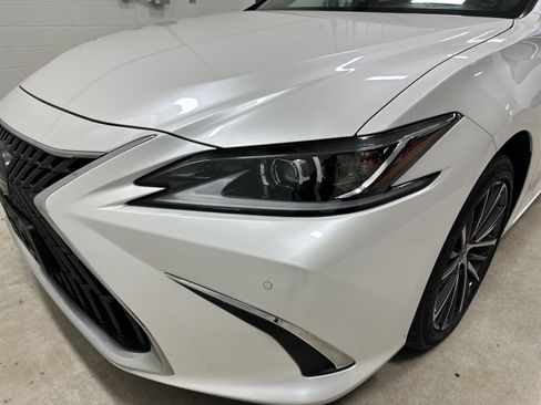 Certified 2025 Lexus ES 350 w/ Premium Package FWD image 6