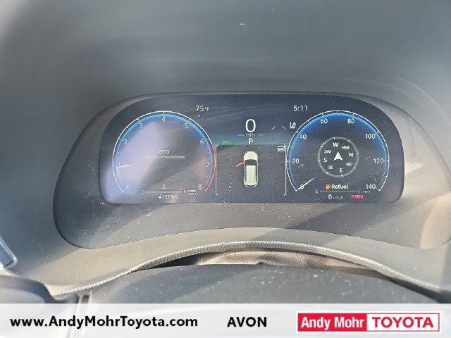 Used 2023 Toyota Highlander Limited FWD image 13