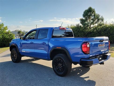 New 2026 GMC Canyon Elevation w/ Convenience Package image 3