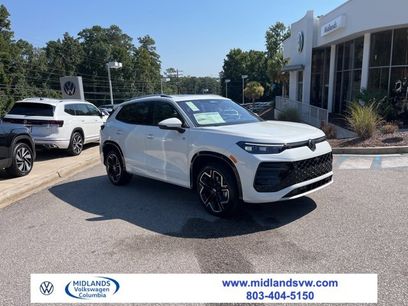 New 2025 Volkswagen Tiguan SEL R-Line