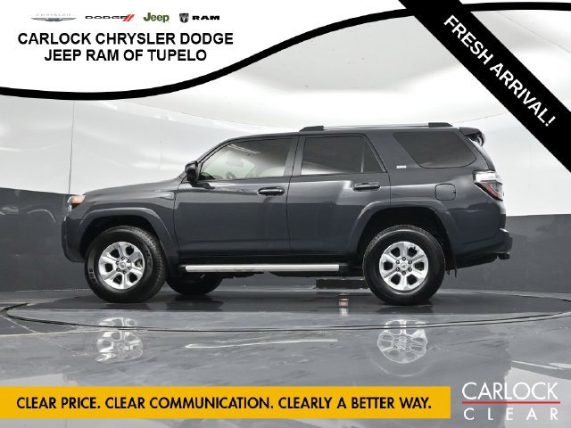 Used 2024 Toyota 4Runner SR5 Premium w/ Moonroof Package AWD/4WD image 61