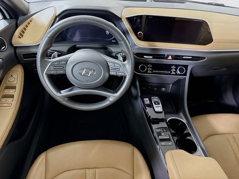 Used 2020 Hyundai Sonata Limited FWD image 3