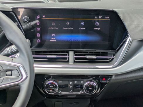 New 2026 Chevrolet Trax LT w/ Driver Confidence Package FWD image 12