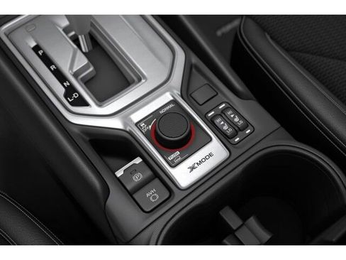 Used 2022 Subaru Forester Premium image 21