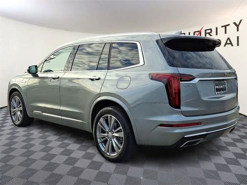 Used 2024 Cadillac XT6 Premium Luxury w/ Technology Package image 6