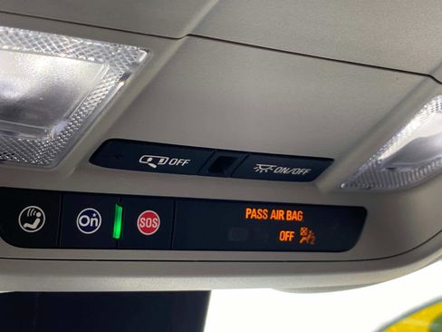 Used 2023 Chevrolet Equinox LT w/ LPO, Floor Liner Package image 29