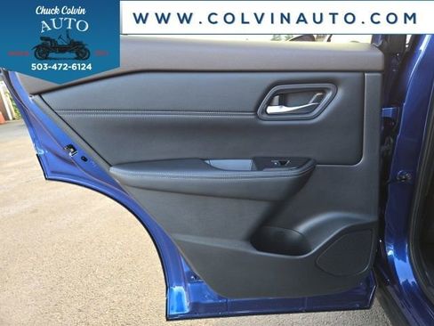 Used 2022 Nissan Rogue SL image 18