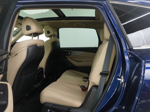 Used 2023 Acura MDX SH-AWD image 19