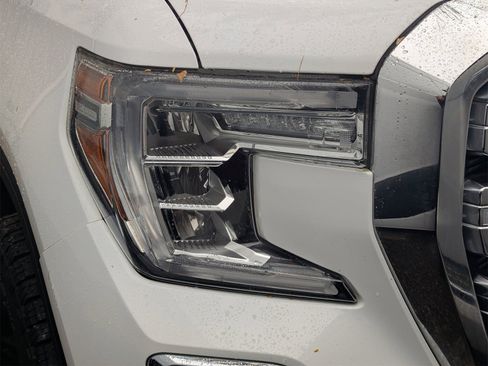 Used 2019 GMC Sierra 1500 SLT w/ SLT Convenience Package image 4