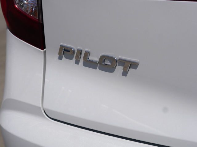 Used 2022 Honda Pilot Sport image 8