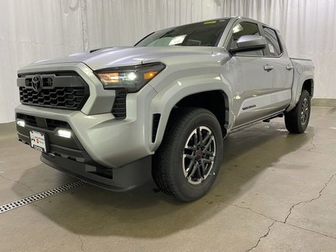 New 2026 Toyota Tacoma TRD Sport image 22