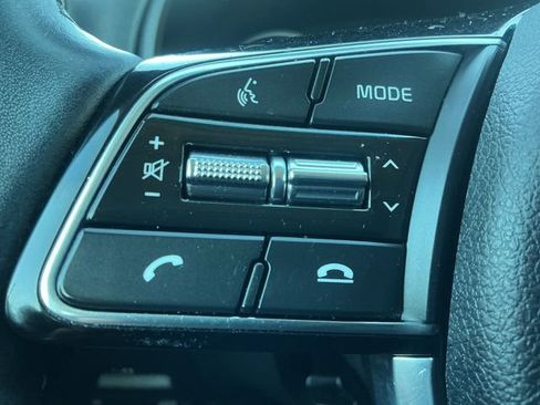 Used 2020 Kia Sportage EX image 18