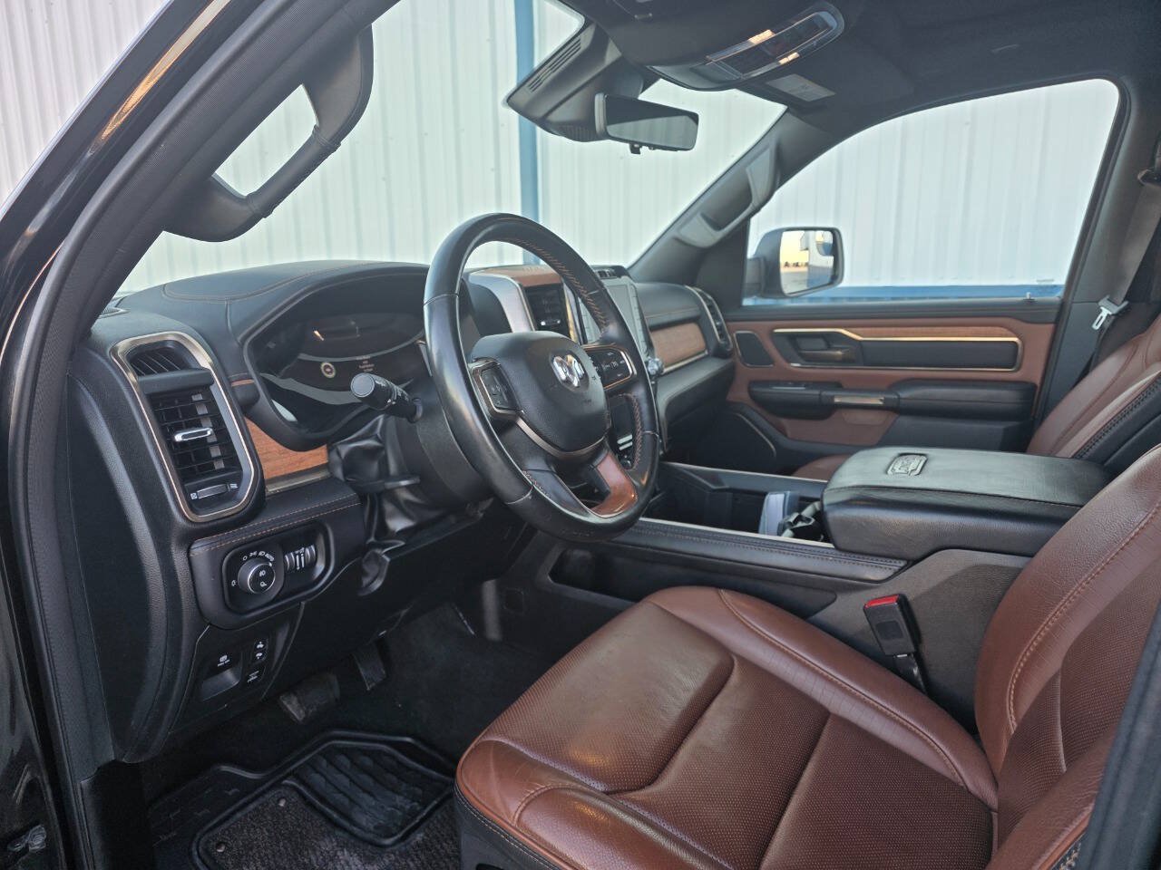 Used 2023 RAM 1500 Limited AWD/4WD image 13