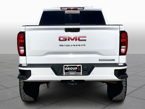 Used 2020 GMC Sierra 1500 Elevation w/ Elevation Value Package image 4
