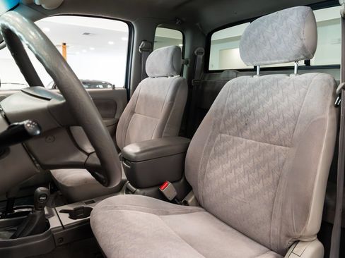 Used 2001 Toyota Tacoma 4x4 Xtracab V6 image 14