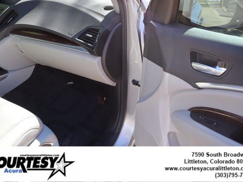 Used 2020 Acura MDX SH-AWD image 34