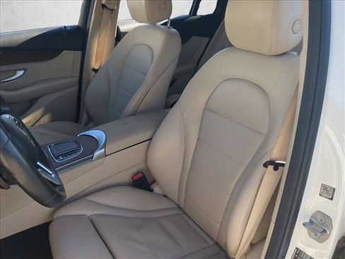 Used 2021 Mercedes-Benz GLC 300 image 15