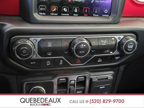 Used 2021 Jeep Wrangler Unlimited Rubicon AWD/4WD image 19