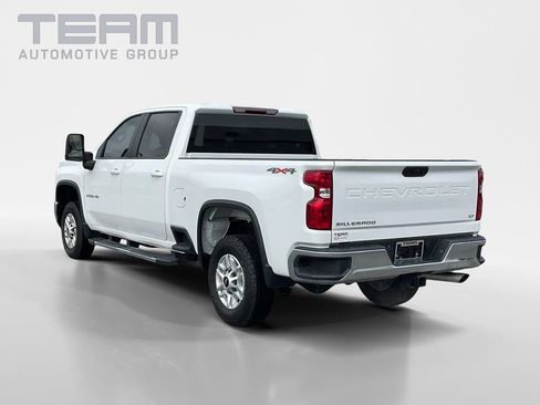 Used 2024 Chevrolet Silverado 2500 LT AWD/4WD image 5