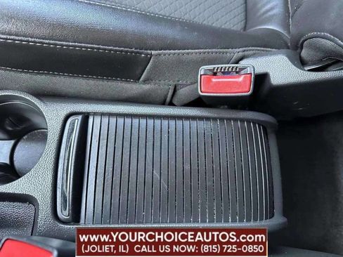 Used 2022 Buick Encore Preferred image 19