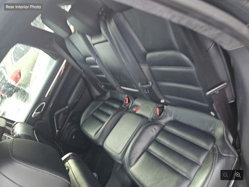 Used 2014 Porsche Cayenne Turbo S AWD/4WD image 11