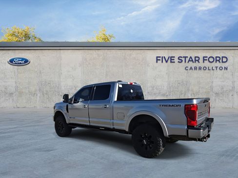 Used 2020 Ford F250 Lariat image 6
