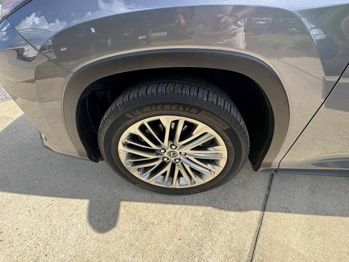 Used 2021 Lexus RX 350L Luxury w/ Accessory Package FWD image 30
